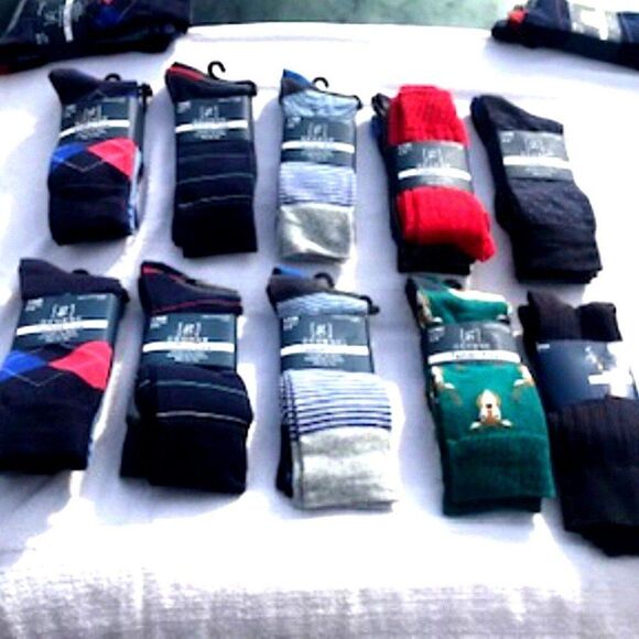 Dress Socks . Size: 6-12 . (3) Pair Sleeve . Assortment Pacs @ $6.99 Per Sleeve - Picture 1 of 11